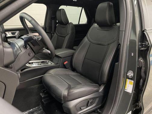 2024 Ford Explorer ST