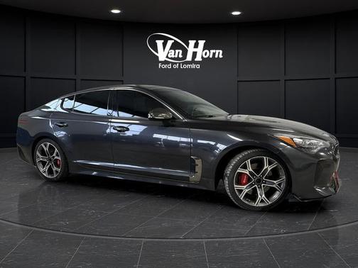 2018 Kia Stinger GT2