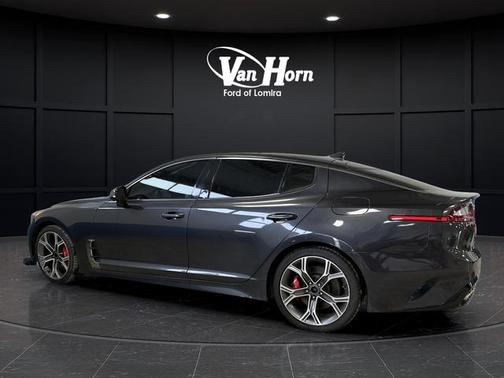 2018 Kia Stinger GT2