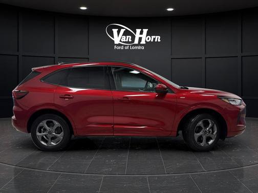 2024 Ford Escape ST-Line Select