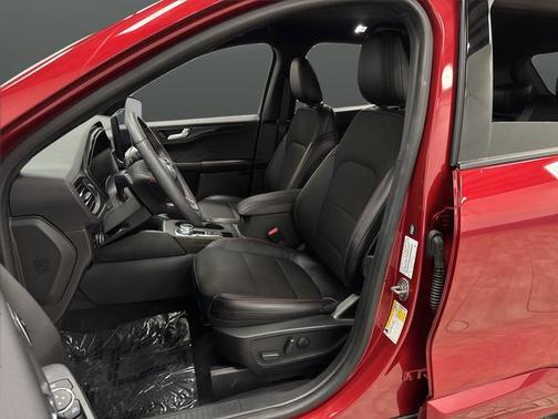 2024 Ford Escape ST-Line Select