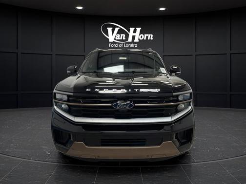 Agate Black Metallic 2025 Ford Expedition Max King Ranch
