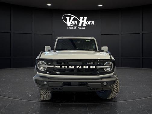 Avalanche 2026 Ford Bronco Outer Banks