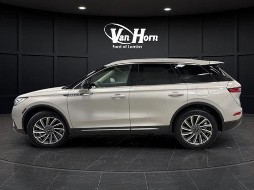 2024 Lincoln Corsair Reserve