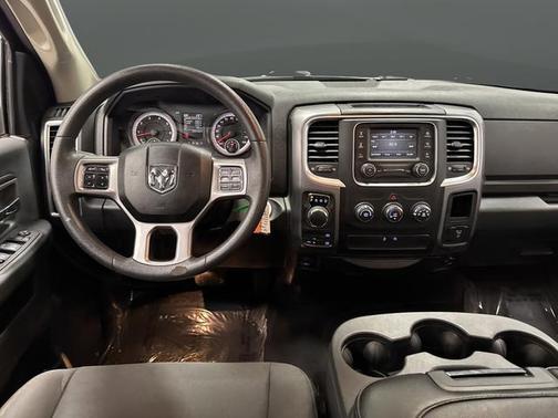 2022 RAM 1500 Classic SLT