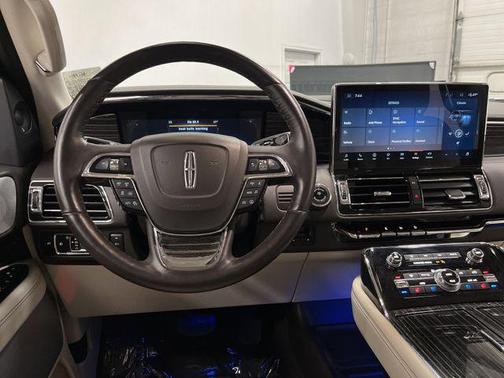 2024 Lincoln Navigator Black Label