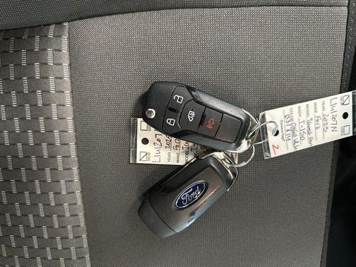 2025 Ford Transit-150 Base