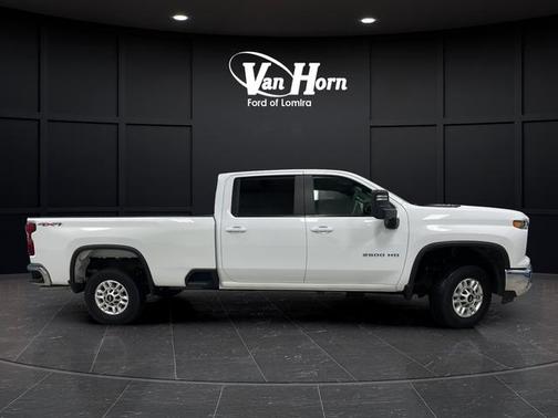 Summit White 2024 Chevrolet Silverado 2500 LT
