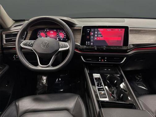 2024 Volkswagen Atlas 2.0T SEL