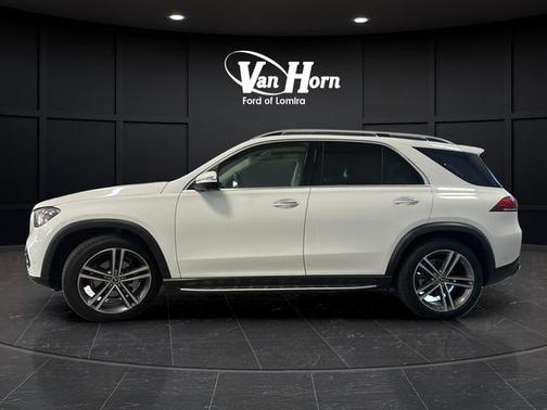 White 2022 Mercedes-Benz GLE 350 4MATIC