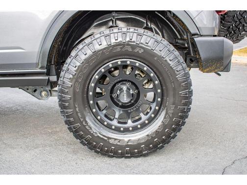 2021 Ford Bronco Base