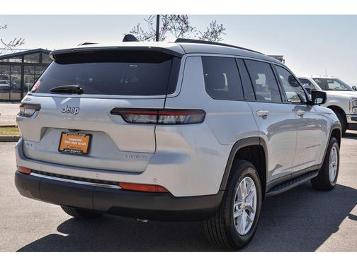 2024 Jeep Grand Cherokee L Laredo