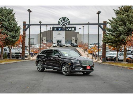2019 Lincoln Nautilus Reserve