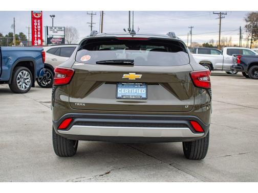 2024 Chevrolet Trax LT