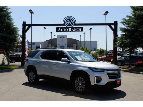 2022 Chevrolet Traverse LT Cloth