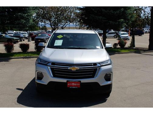2022 Chevrolet Traverse LT Cloth