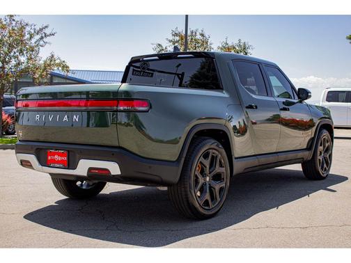 2023 Rivian R1T Adventure Quad Motor Large Pack