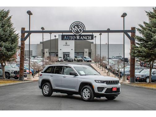 2023 Jeep Grand Cherokee Laredo