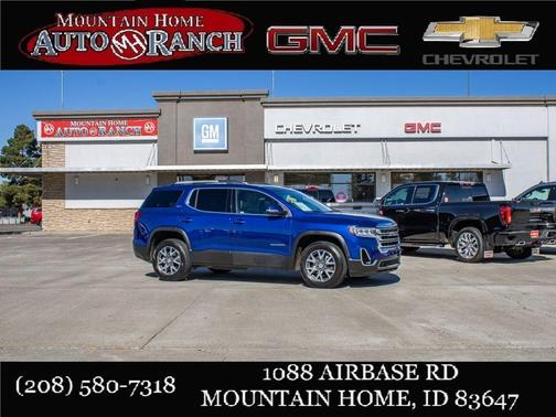 2023 GMC Acadia SLT