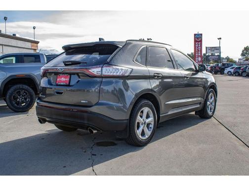2016 Ford Edge SE