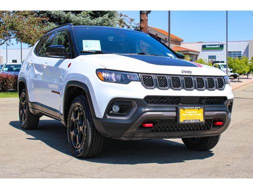 2023 Jeep Compass Trailhawk