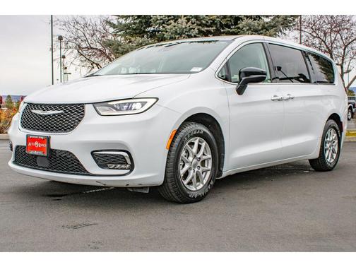 2024 Chrysler Pacifica Touring-L