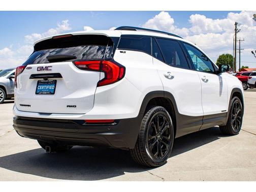 2021 GMC Terrain SLT