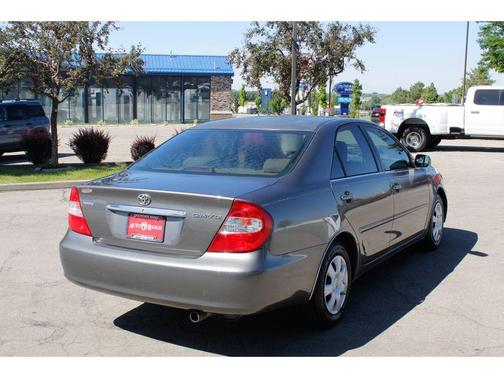 2003 Toyota Camry LE