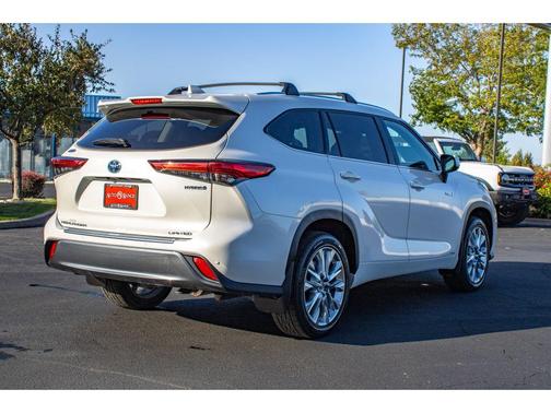 2021 Toyota Highlander Hybrid Limited