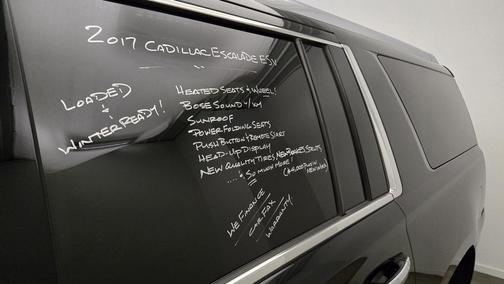 2017 Cadillac Escalade ESV Luxury