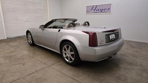 2004 Cadillac XLR Base
