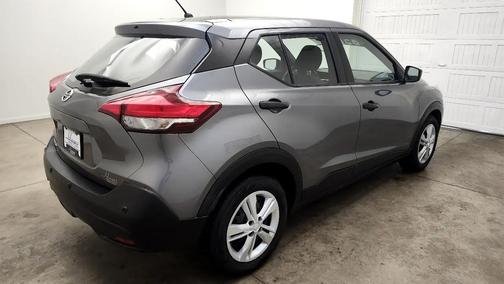 2020 Nissan Kicks S