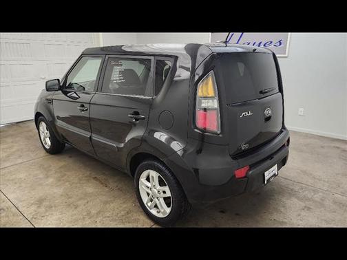 2011 Kia Soul +