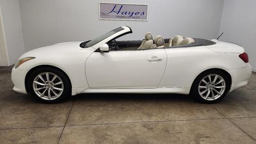 2011 INFINITI G37 Base