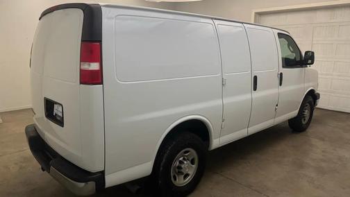 Pearl White 2020 Chevrolet Express 2500 LT