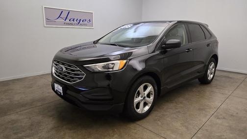 2020 Ford Edge SE