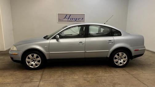 2002 Volkswagen Passat GLX V6 4Motion