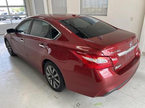2017 Nissan Altima 2.5 SV