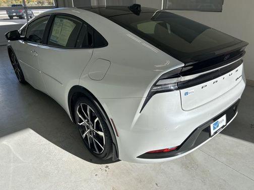 2024 Toyota Prius Prime XSE Premium