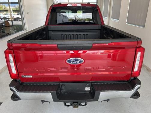 2023 Ford F-250 XLT