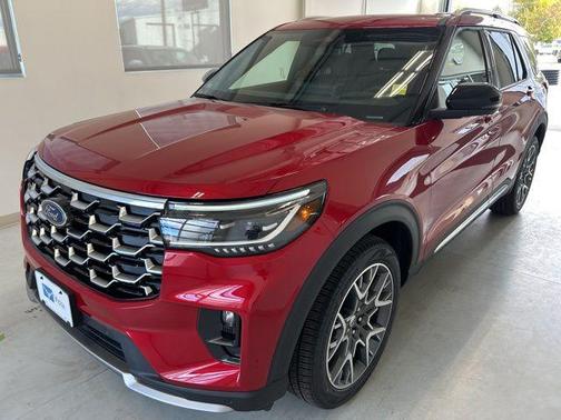 2025 Ford Explorer Platinum