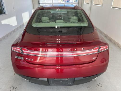 2014 Lincoln MKZ Base