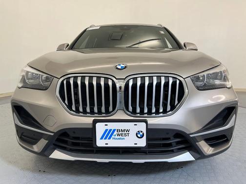 2022 BMW X1 sDrive28i