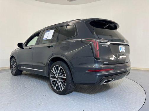2022 Cadillac XT6 Sport AWD