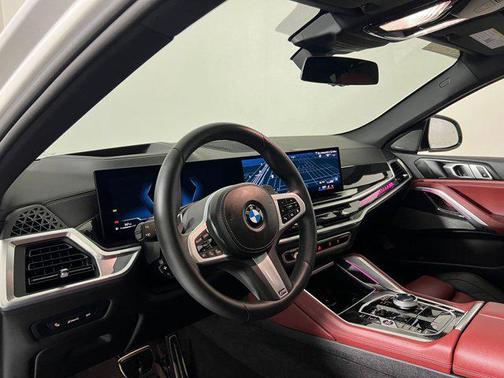 2026 BMW X6 xDrive40i