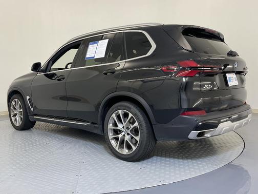 2024 BMW X5 sDrive40i