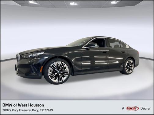 2025 BMW 530 i xDrive