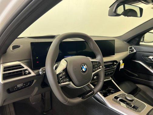 2025 BMW 330 i