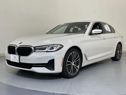 2022 BMW 540 i