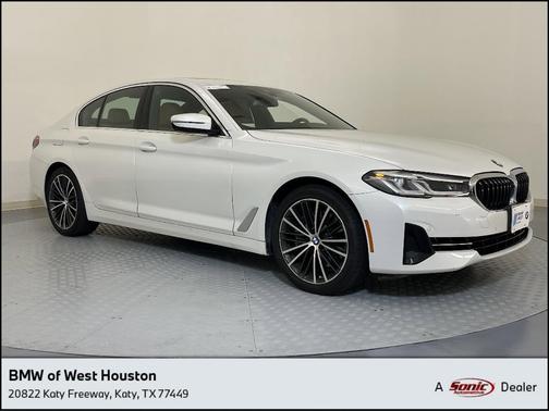 2022 BMW 540 i